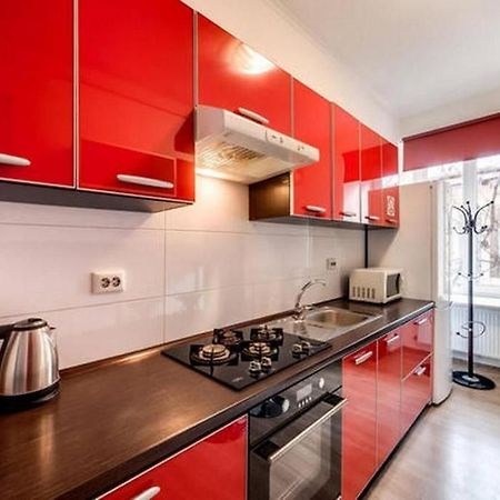 Apartment In The Center Of "Opera" Львов Экстерьер фото